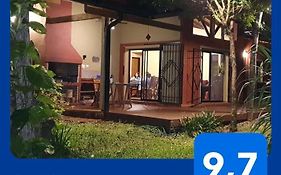 Ventana a la Selva Casa Residencial